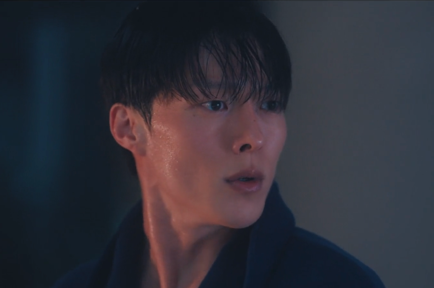 Jang Ki Yong chính thức ra mắt màn ảnh nhỏ năm 2014 với một vai cameo trong It’s okay, that’s love. Sau đó, anh xuất hiện trong nhiều dự án như The bad guys, Beautiful mind, My mister, Come and hug me hay Kill it. Dù có cơ hội hợp tác với các ê-kíp lớn và diễn viên tên tuổi, phần lớn tác phẩm của anh không tạo được tiếng vang về rating hoặc bị đánh giá là thiếu đột phá trong diễn xuất.