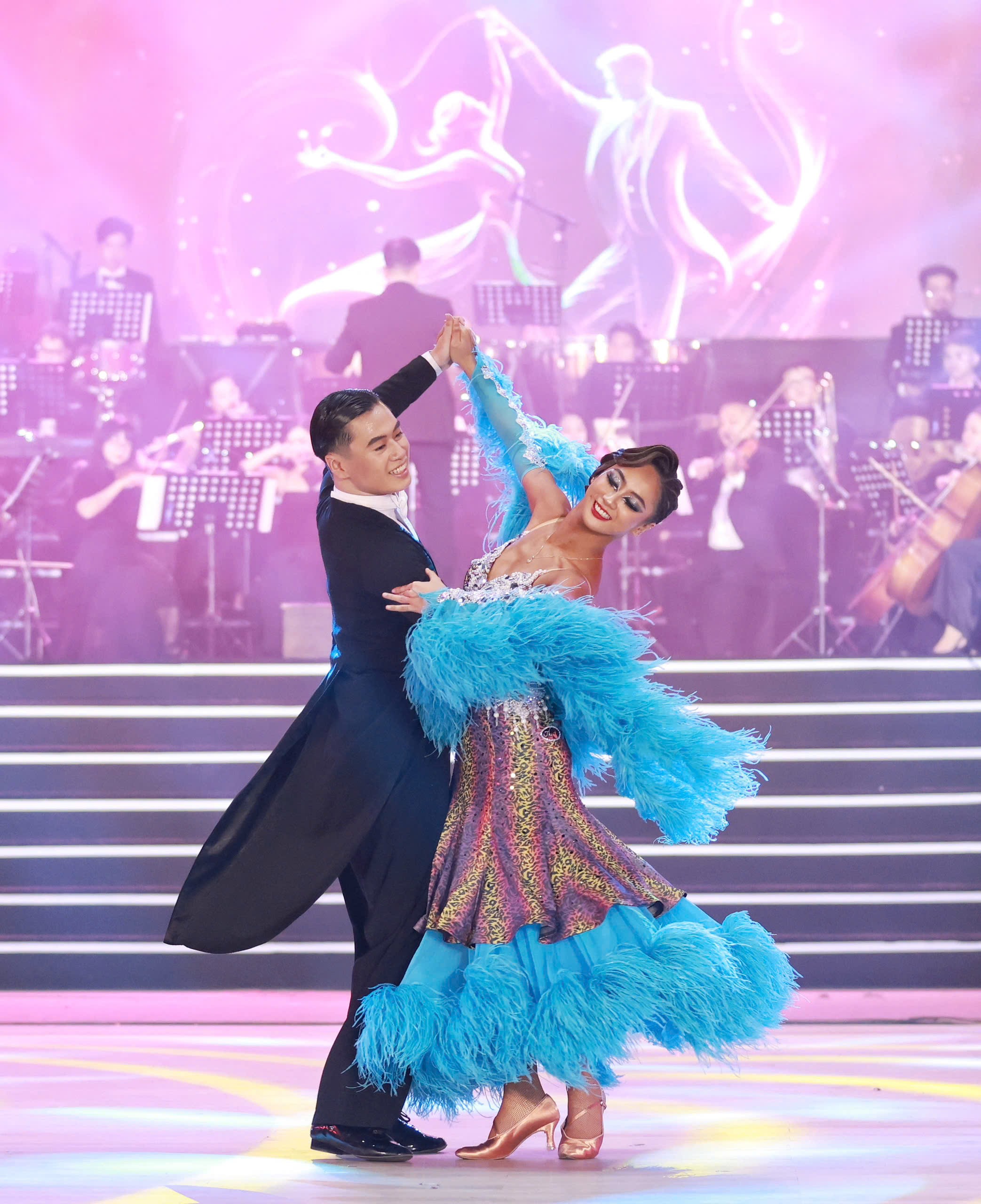 500 vũ công dancesport xác lập kỷ lục mới - 4