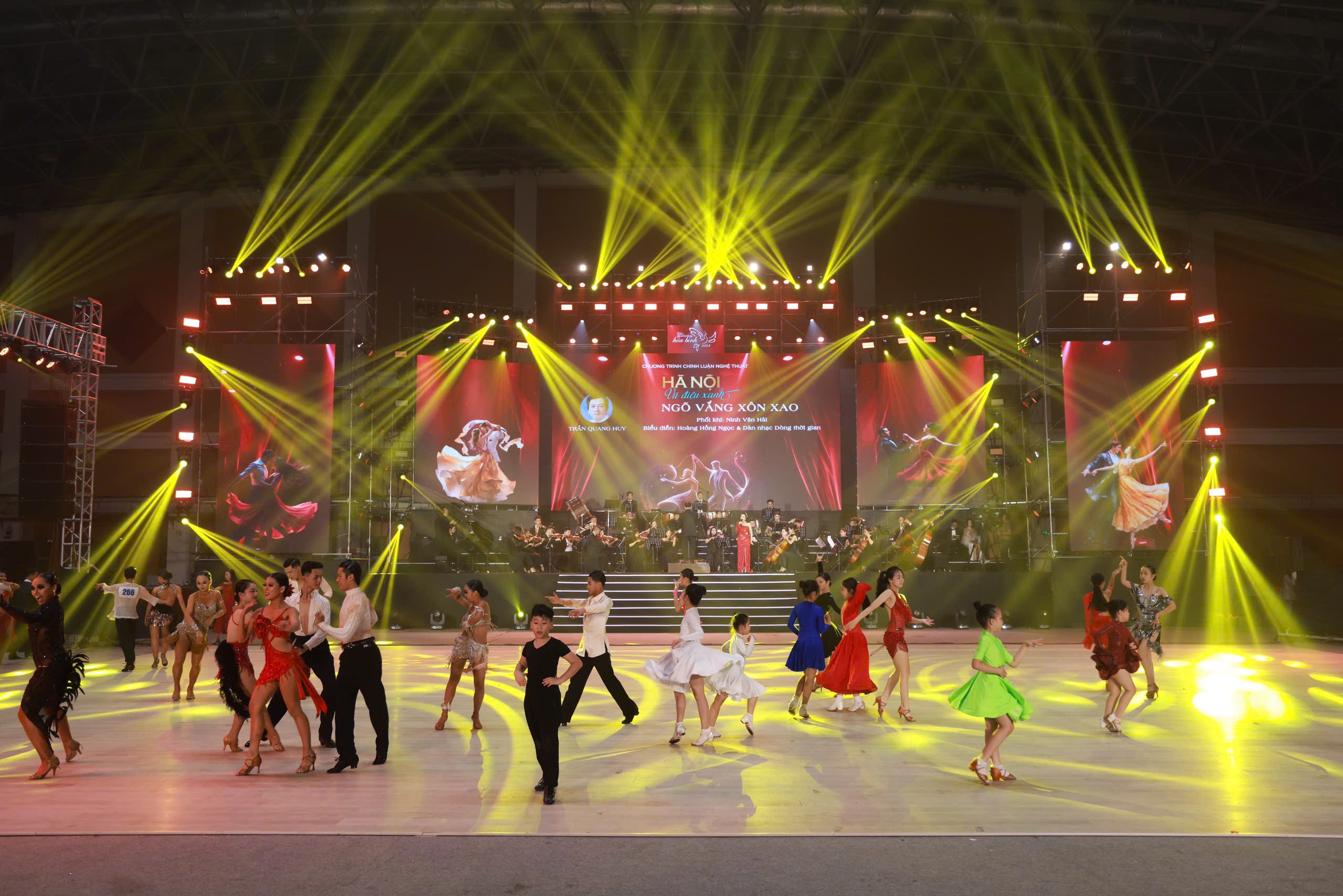 500 vũ công dancesport xác lập kỷ lục mới - 6