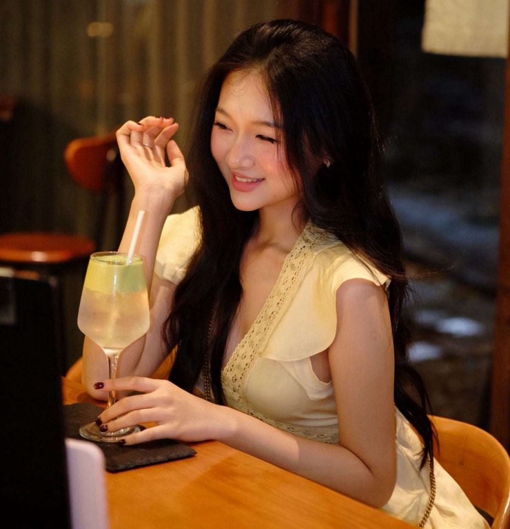 Bạn gái tin đồn của thủ môn Trần Trung Kiên sở hữu nhan sắc vạn người mê - 2