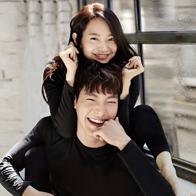 Kim Woo Bin, Shin Min Ah. Ảnh: Nate