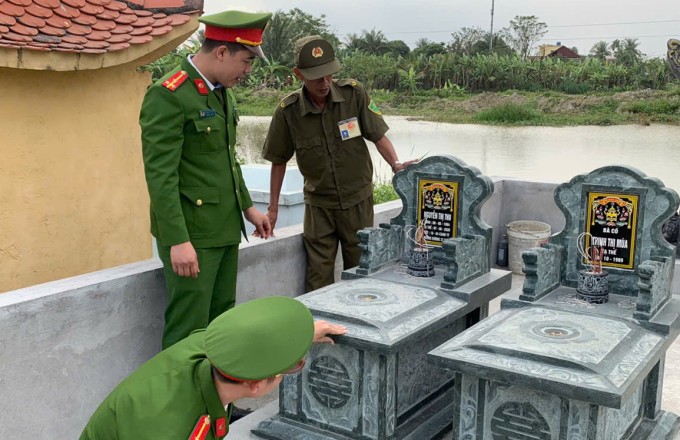 Ngôi mộ giả của Thu được cải táng hồi tháng 10/2025. Ảnh: Lam Sơn