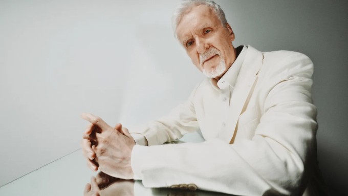 Đạo diễn James Cameron.