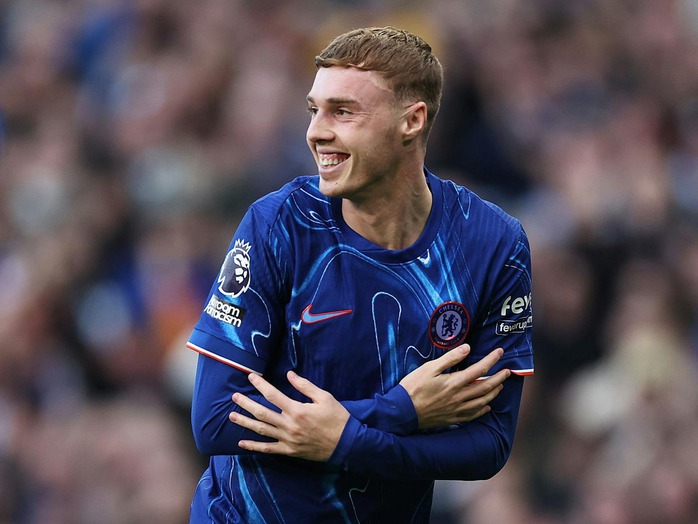 Tiền vệ Cole Palmer hẹn hò cùng người đẹp Connie Grace trong hơn 1 năm, trước khi chia tay hồi tháng 7. Ảnh: One Football