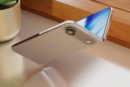 Màn hình chống nhăn của iPhone Fold vẫn chưa sẵn sàng?