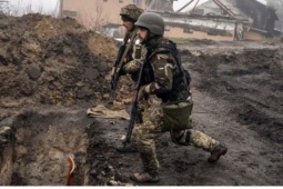 Vũ khí đặc biệt quan trọng trong cận chiến “một mất một còn” tại Ukraine