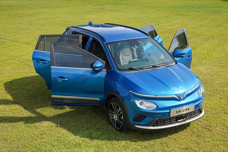 Giá xe điện VinFast VF e34 mới nhất tháng 12/2025 - 5