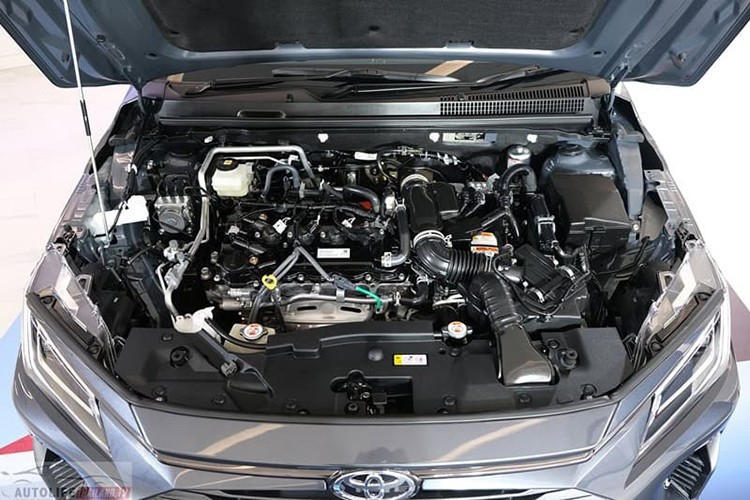 Toyota Vios HEV sử dụng khối động cơ xăng lai điện I4, dung tích 1.5L