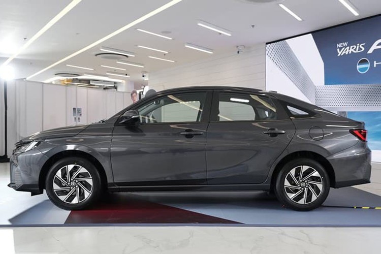Toyota Vios HEV xe động cơ lai hybrid có mức tiêu thụ nhiên liệu ra sao? - 5