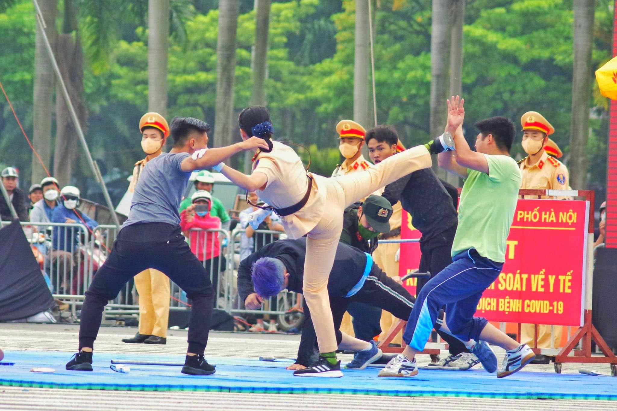 Tổ võ thuật Công an thành phố Hà Nội hoạt động như thế nào? - 9