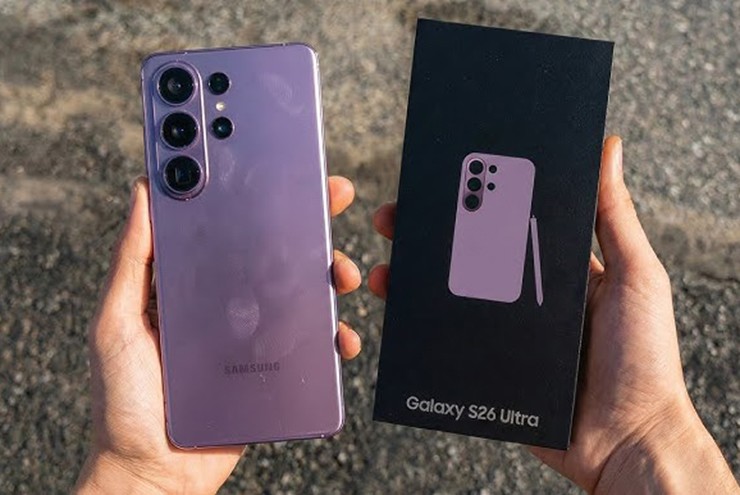 Samsung từ bỏ một trong những xu hướng smartphone gây tranh cãi nhất