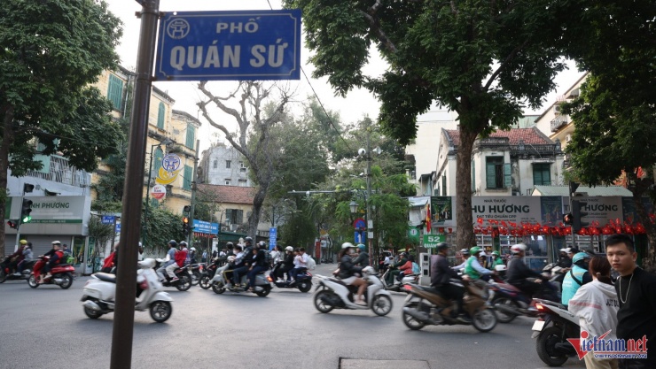 Hệ thống điều khiển tín hiệu giao thông ứng dụng AI giúp rút ngắn 31% thời gian hành trình. Ảnh: Đức Hoàng