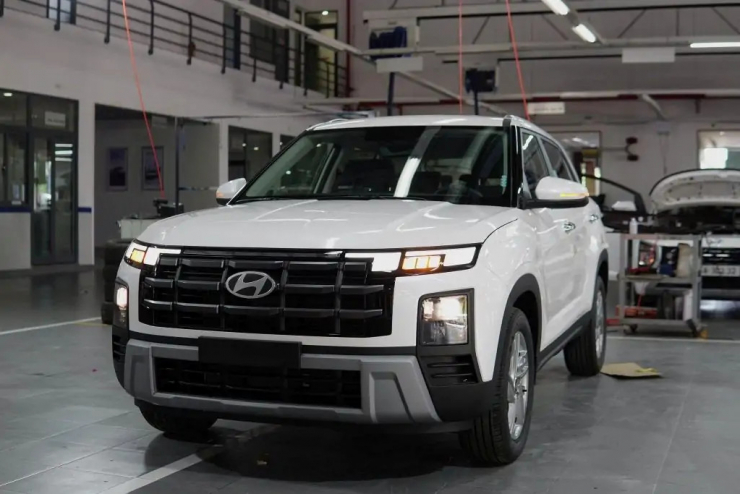 Hyundai Creta bản tiêu chuẩn có giá niêm yết 599 triệu đồng, chưa kể các chính sách giảm giá riêng từ đại lý. Ảnh: Đại lý Hyundai