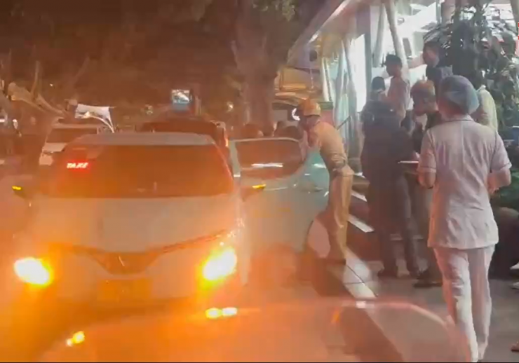 Sản phụ đã được cấp cứu kịp thời nhờ Camera AI và "Làn sóng xanh" (Ảnh từ Clip)