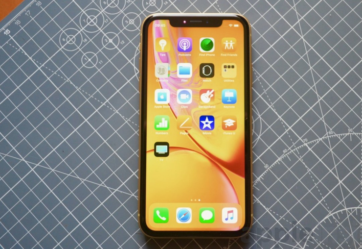 Các iPhone đời cũ bao gồm iPhone XR, iPhone XS có bản cập nhật bảo mật quan trọng. Ảnh: Appleinsider