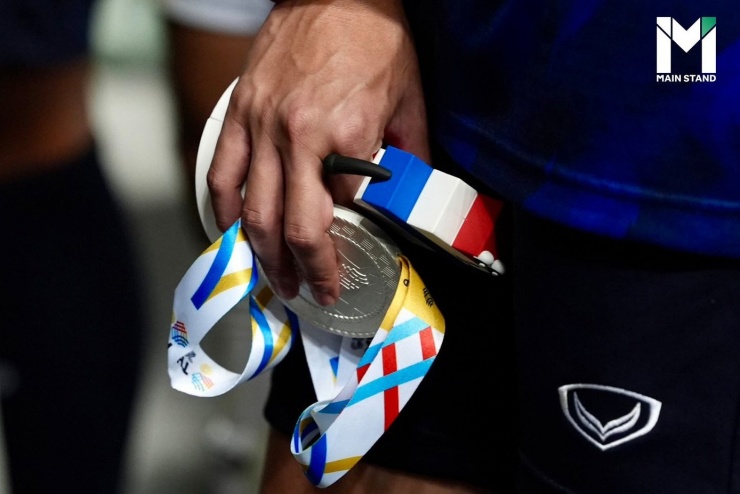 Khi người Thái ghen tị với bóng đá Việt - 3