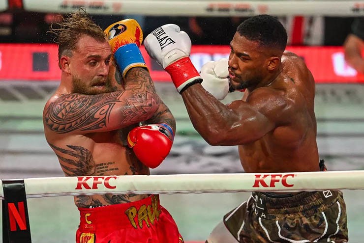 Nóng nhất thể thao tối 24/12: Mẹ của Jake Paul tiết lộ hành động đẹp của Anthony Joshua
