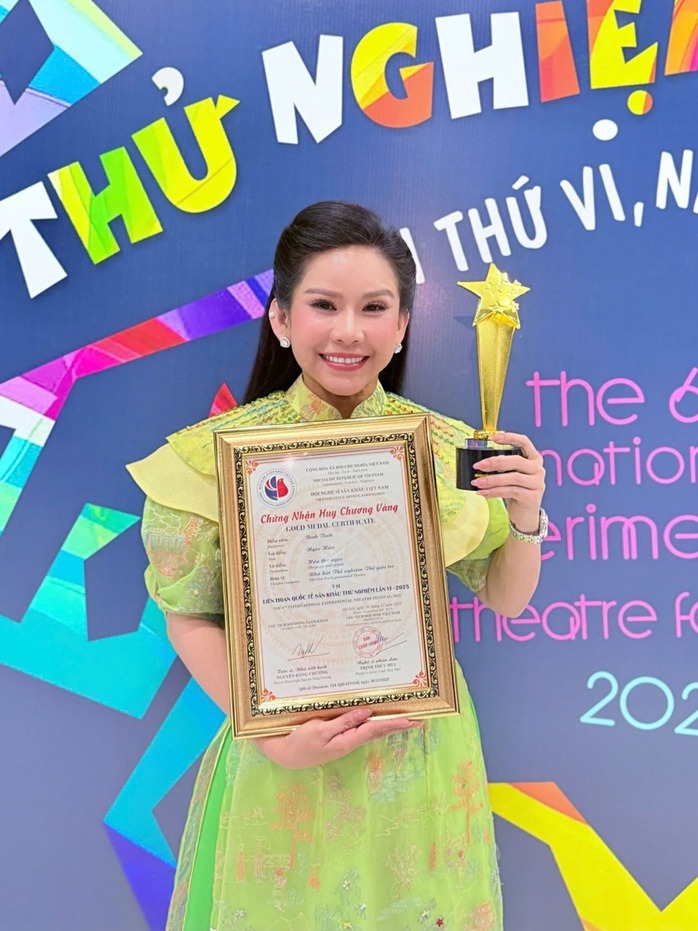 Nghệ sĩ Bình Tinh