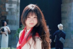 Học bổng gần 10 tỷ đồng và bài học từ những thước phim không có bà