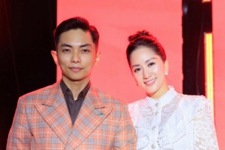 Viện trưởng Khánh Thi được chồng Phan Hiển nói lời yêu nồng nàn, Diệu Nhi sexy