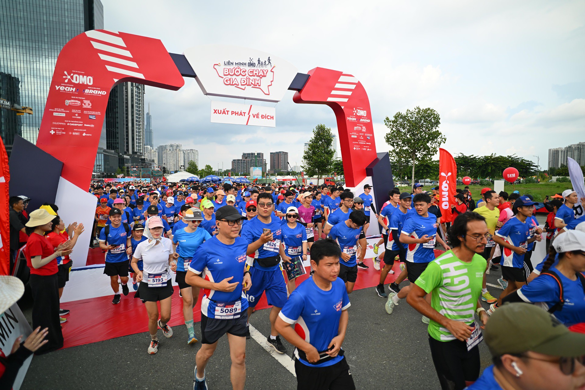 Giải chạy Liên minh OMO - Bước chạy gia đình thu hút hơn 6000 gia đình đến tham gia