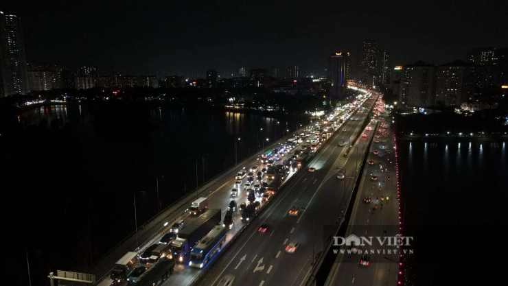 Tuyến đường Vành đai 3 trên địa bàn Hà Nội thường xuyên bị ùn tắc giao thông trong giờ cao điểm. Ảnh: Lê Minh