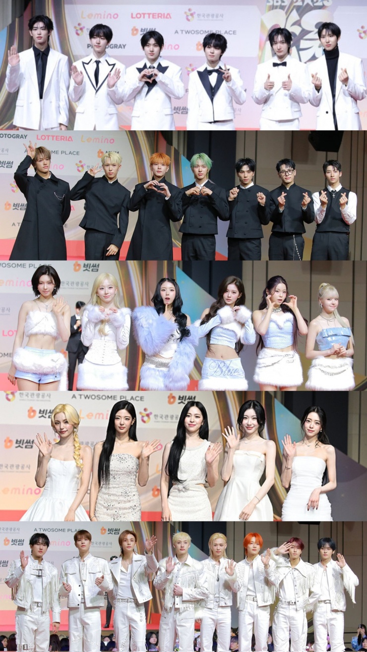 "2 đời JYP Ent" hội tụ tại SBS Gayo Daejeon 2025. NEXZ đang được fan trêu là "cô lập" các anh/ chị vì giữa "cả nhà" tông trắng một mình chọn dresscode đen.