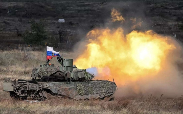 Nga ồ ạt tiến công, giành thêm đất ở Donetsk, Sumy, Kharkov - 1