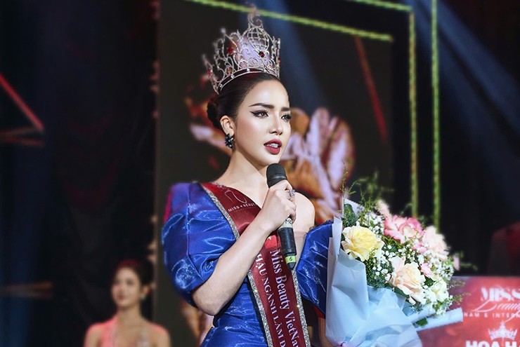 Đỗ Ngọc Hà - Tân hoa hậu Ngành làm đẹp Việt Nam và quốc tế, đại diện Việt Nam vươn ra toàn cầu