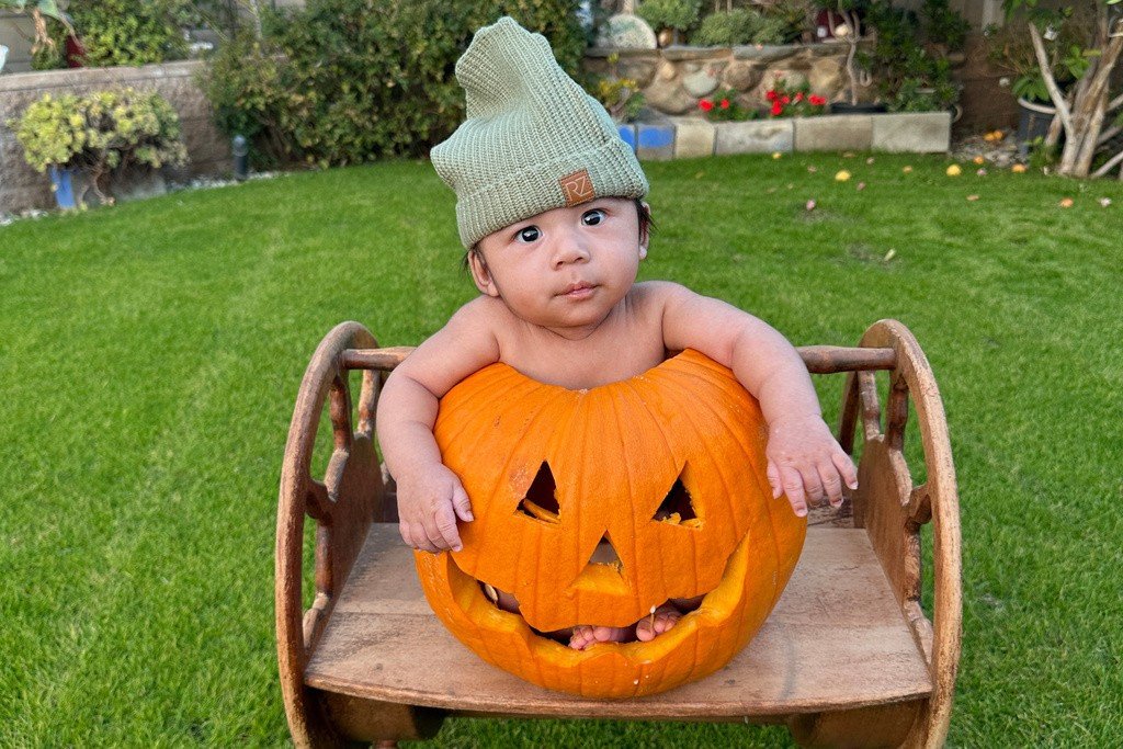 Cậu bé Ryu và gia đình. (Ảnh: AP)