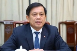 Thu giữ 25 phong bì tiền tỷ đề tên doanh nghiệp tại nơi làm việc của cựu Thứ trưởng Nguyễn Bá Hoan