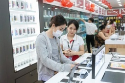 Smartphone bước vào kỷ nguyên “dùng bền thay vì đổi nhanh”