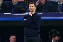 Tin mới nhất bóng đá sáng 25/12: Chiếc ghế của Alonso tại Real Madrid vẫn bấp bênh