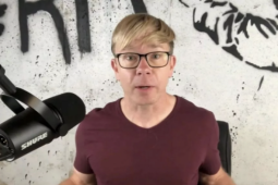 Bài học từ người trúng số độc đắc