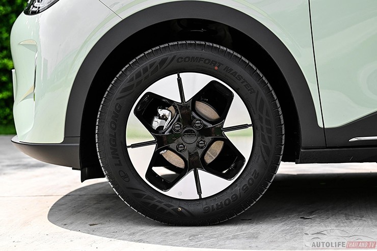 Ô tô điện bán chạy nhất Trung Quốc sắp về Việt Nam cạnh tranh VinFast VF 6 - 5