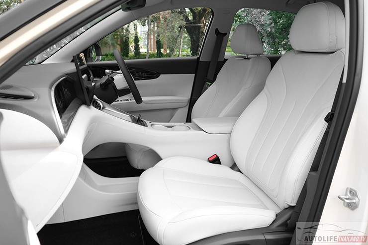 Ô tô điện bán chạy nhất Trung Quốc sắp về Việt Nam cạnh tranh VinFast VF 6 - 9