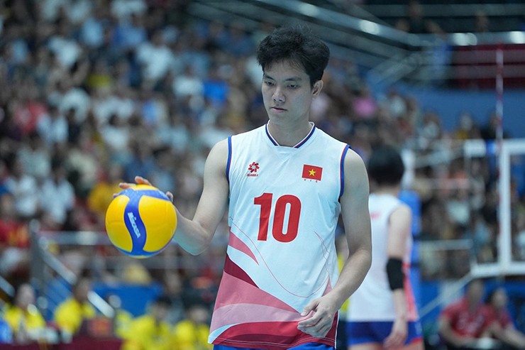 Bích Tuyền vắng mặt tại giải thế giới lẫn SEA Games