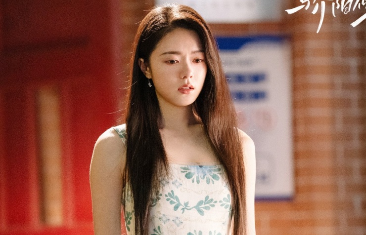 Triệu Kim Mạch bị chê mặc xấu.