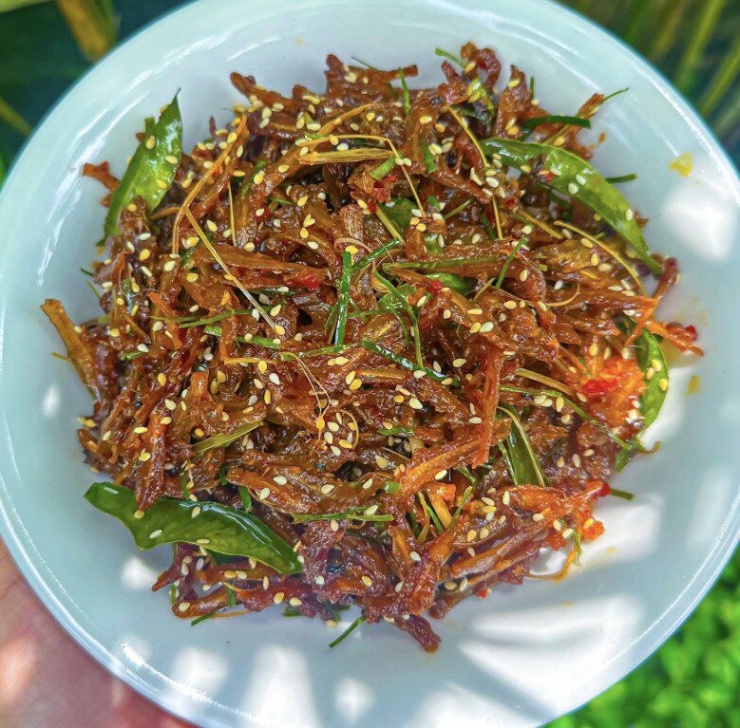 Loại cá quen thuộc có canxi cao gấp 25 lần cá hồi, xưa không ai ăn nay thành đặc sản ở thành phố, 70.000 đồng/kg - 4