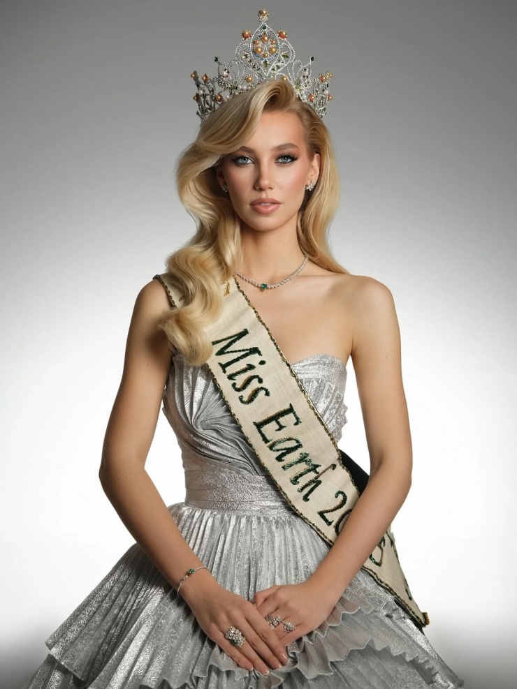 Miss Earth
