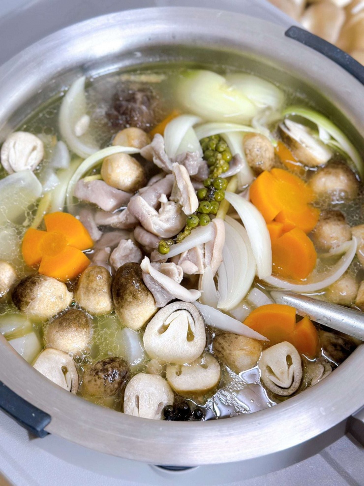 Ngoài ra, chất sắt trong bộ phận này giúp thúc đẩy lưu lượng máu, cải thiện tình trạng thiếu máu sau sinh.