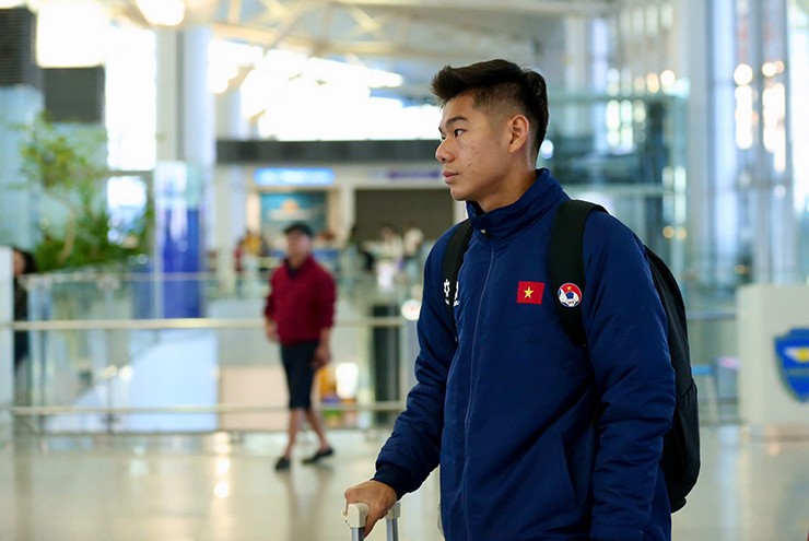 Đình Bắc lỡ hẹn trao giải Quả bóng vàng vì làm nhiệm vụ với U23 Việt Nam - 11