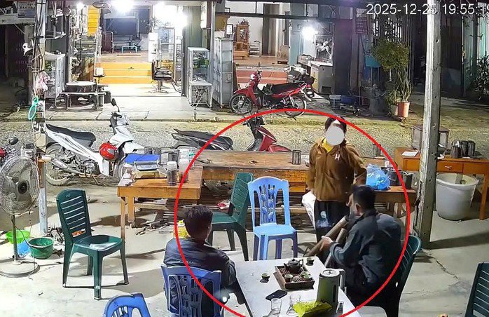 Trước khi xảy ra sự việc giữa hai người xảy ra to tiếng. Nguồn: MXH