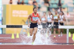 Bội thu tiền thưởng SEA Games, Nguyễn Thị Oanh và ĐT điền kinh nhận thêm 1 tỷ đồng