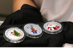 Giá bạc hôm nay 26/12: Bạc trong nước tăng gần 3 triệu đồng/kg