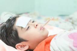 Trẻ tiêm vaccine viêm não Nhật Bản nhưng vẫn mắc, bác sĩ chỉ sai lầm từ bố mẹ