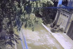 Phía sau clip ông bố ở Đồng Nai hốt hoảng cầu cứu hàng xóm lúc nửa đêm