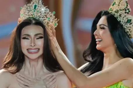 Hoãn tổ chức Hoa hậu Hòa bình