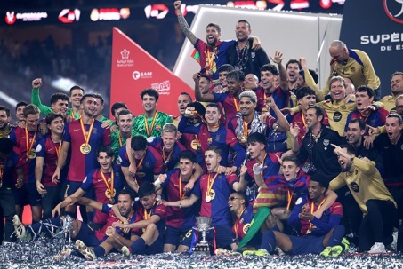 5 trận điên rồ nhất của Barca năm 2025: Hủy diệt Real & ngược dòng nghẹt thở 9 bàn