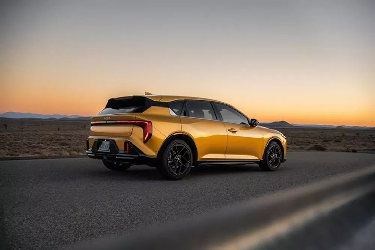 Kia công bố giá bán K4 Hatchback 2026 từ 655 triệu đồng - 2